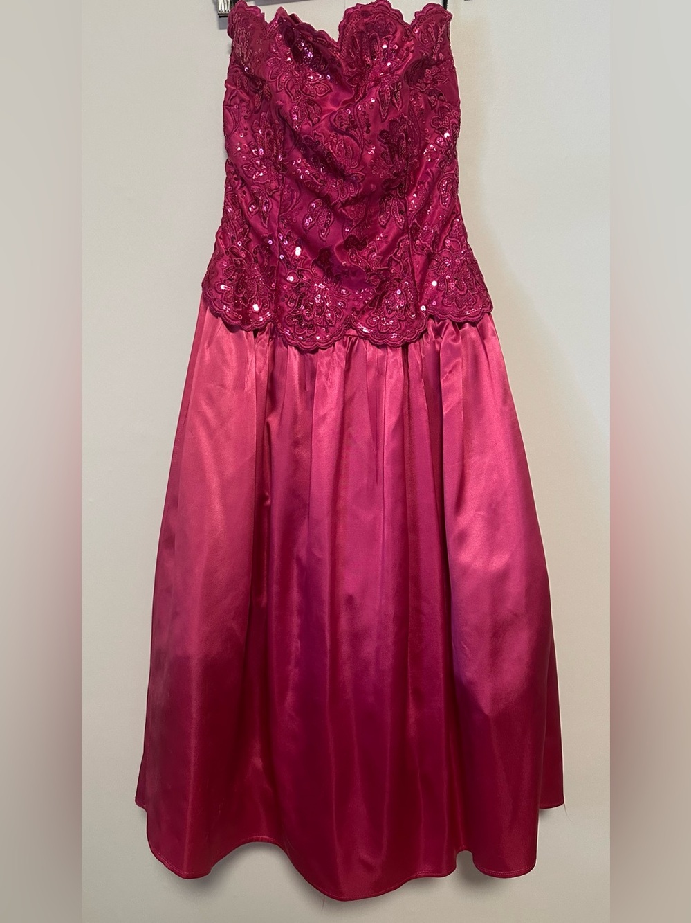 Vintage Strapless Fuchsia Satin Prom Dress with Sequin Embroidered Bodice
